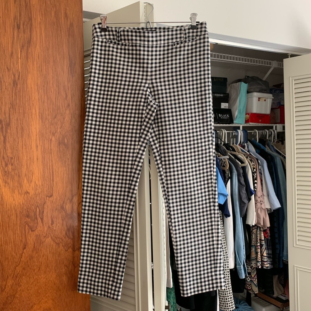White House Black Market Slim Ankle Pant Size2R